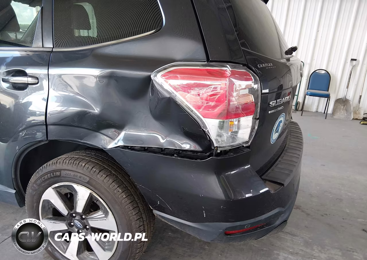 2017 Subaru Forester 2.5I Limited VIN:JF2SJARC0HH463635 - 6