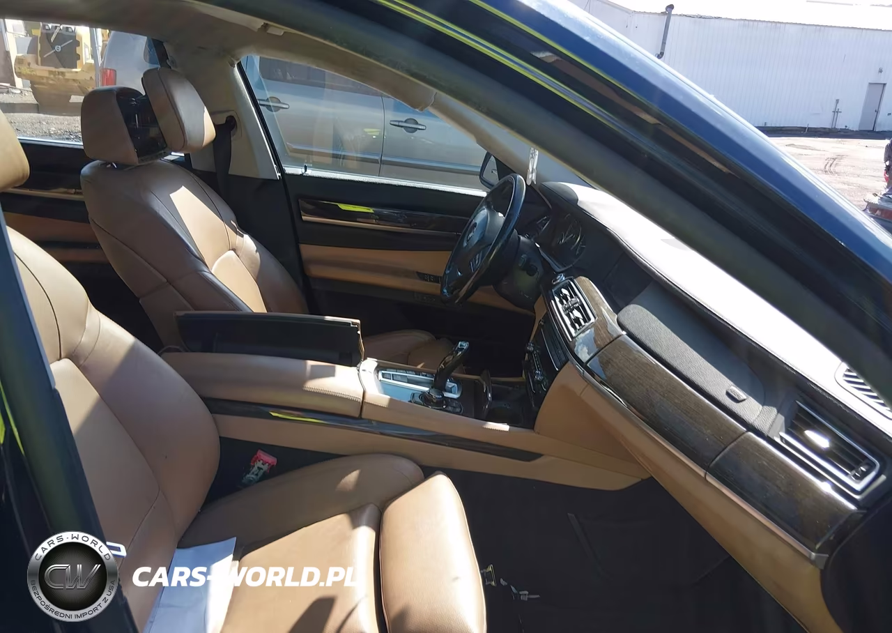 2012 BMW 750Li xDrive VIN:WBAKC8C50CC435669 - 5