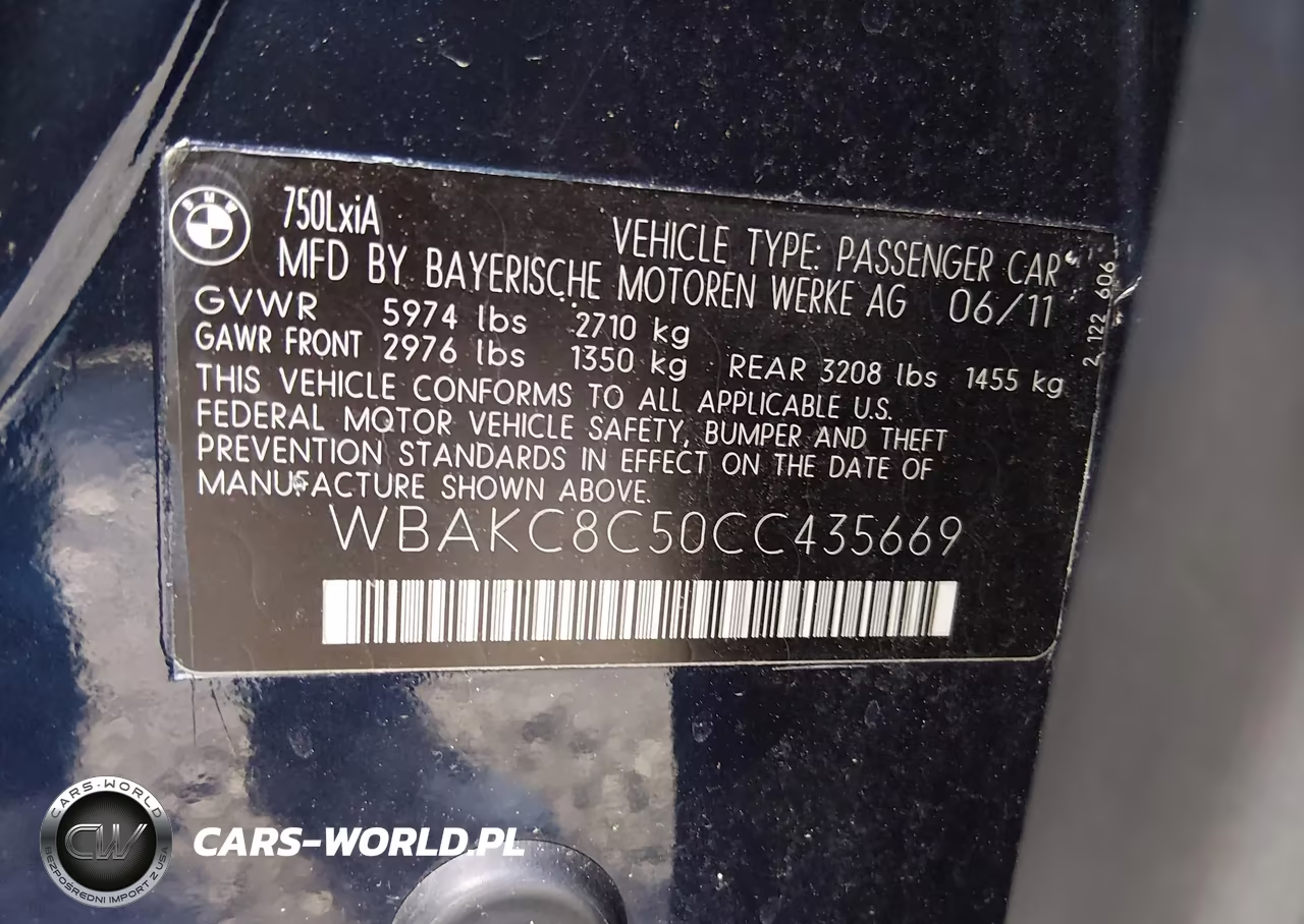 2012 BMW 750Li xDrive VIN:WBAKC8C50CC435669 - 9