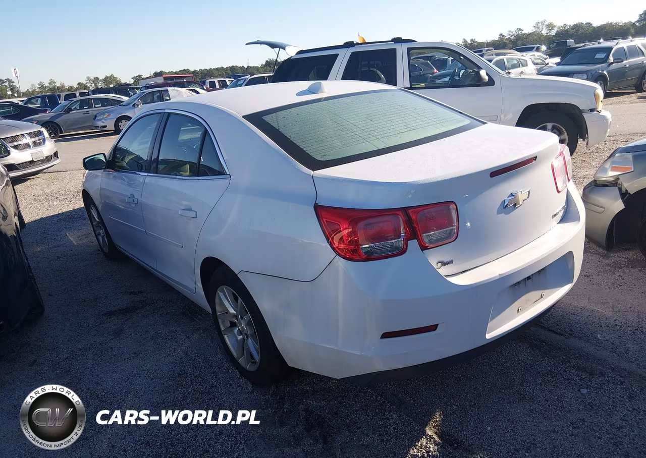 2013 Chevrolet Malibu 1Lt VIN:1G11C5SAXDF349841 - 3