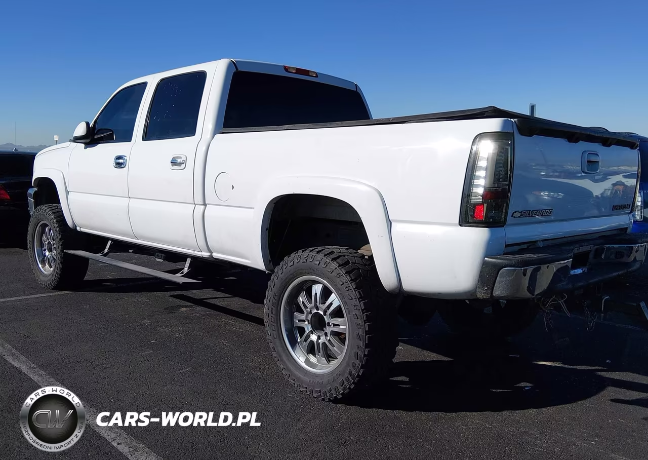 2003 Chevrolet Silverado 1500Hd Ls VIN:1GCGC13U53F114927 - 3