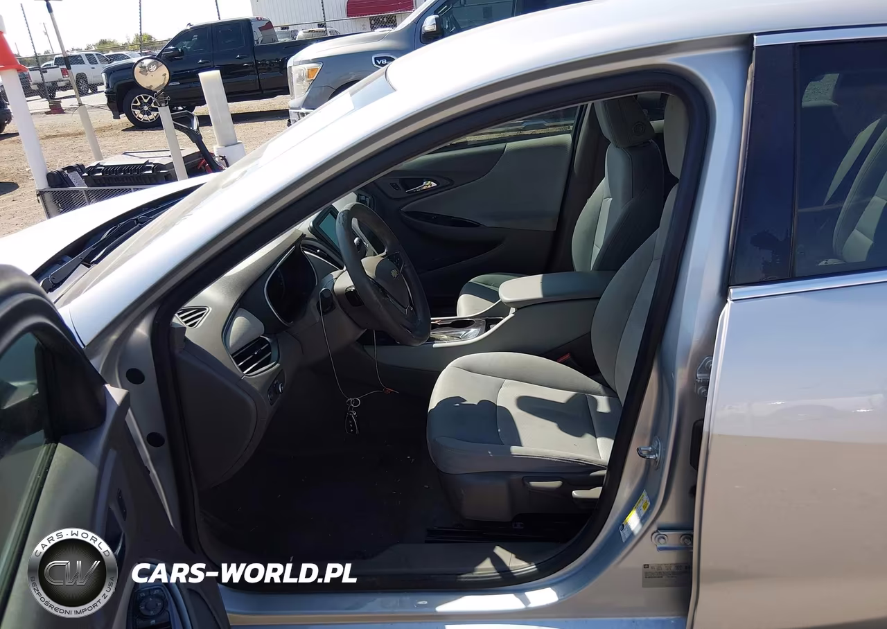 2017 Chevrolet Malibu Ls VIN:1G1ZB5ST2HF102049 - 18