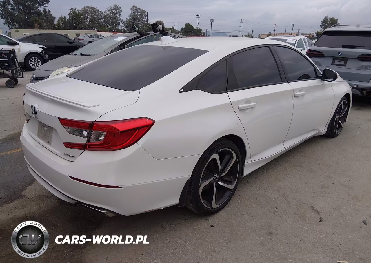 2018 Honda Accord Sport VIN:1HGCV1F35JA069883 - 4