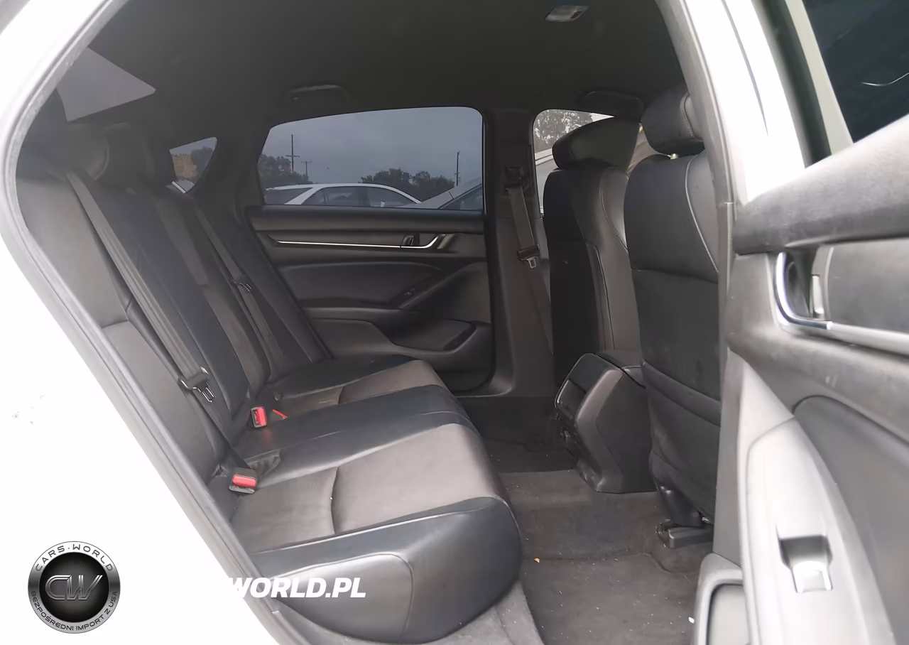 2018 Honda Accord Sport VIN:1HGCV1F35JA069883 - 8