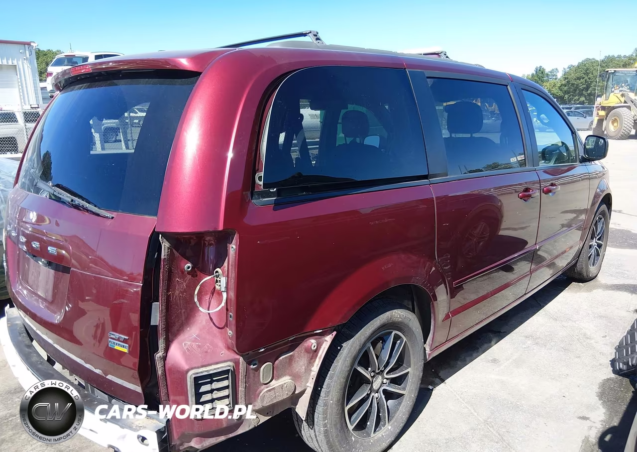 2017 Dodge Grand Caravan Gt VIN:2C4RDGEG4HR673837 - 4