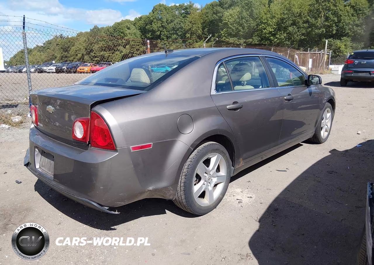 2011 Chevrolet Malibu Ls VIN:1G1ZB5E14BF156034 - 4