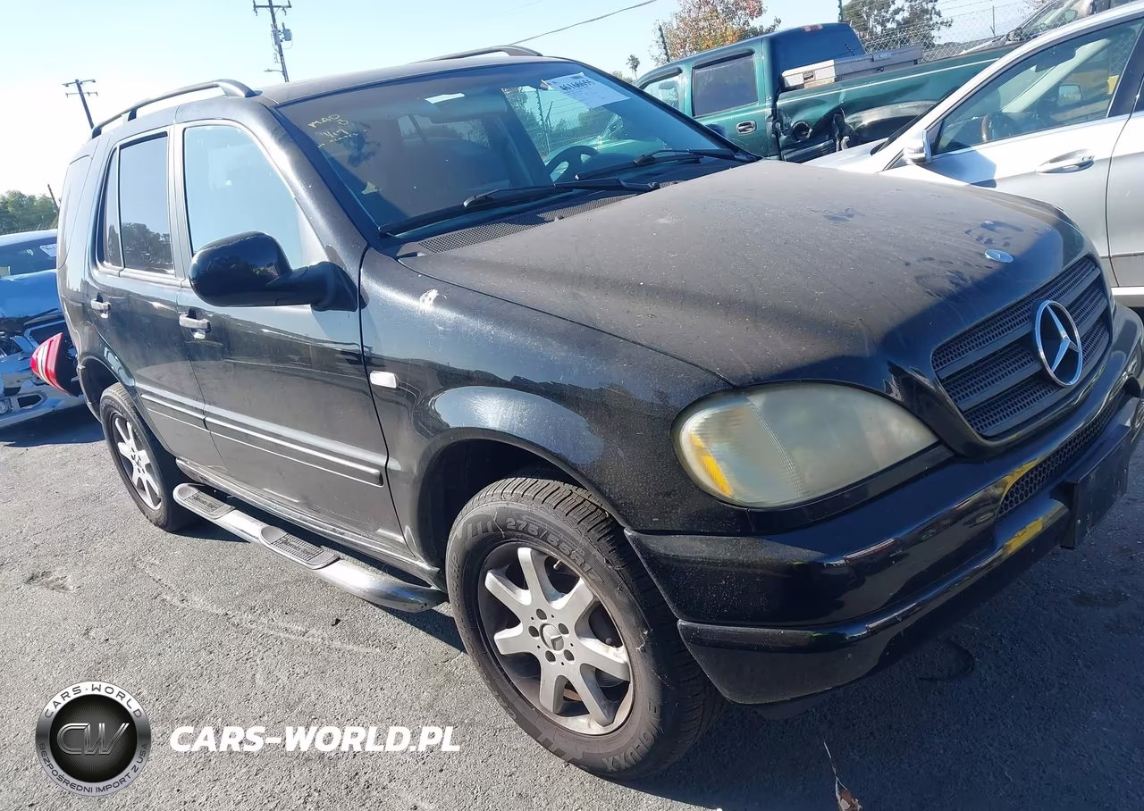 2000 Mercedes-Benz Ml 430 VIN:4JGAB72E8YA205602 - 1