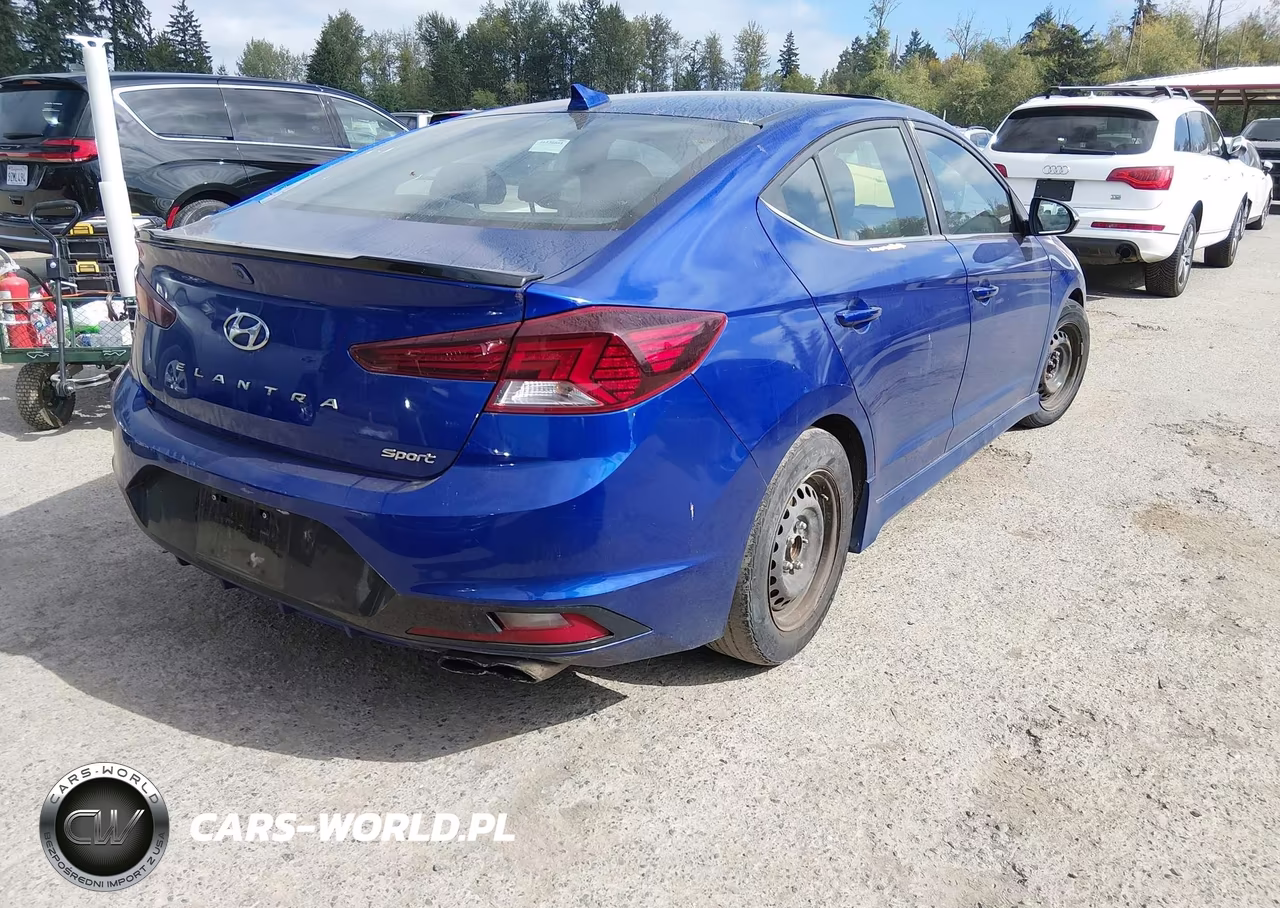2020 Hyundai Elantra Sport VIN:KMHD04LB4LU992772 - 4