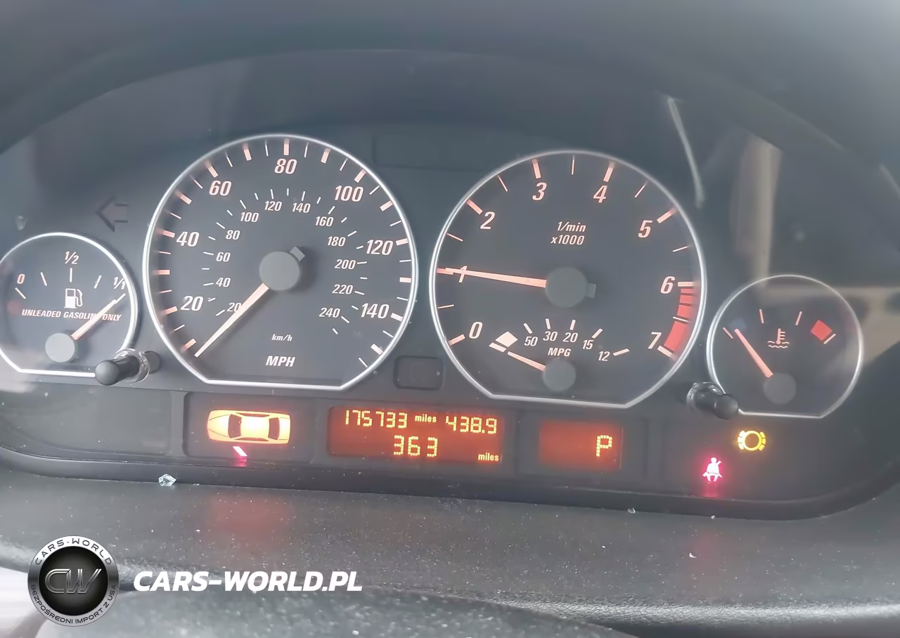 2003 BMW 330Ci VIN:WBABS53473JU96912 - 7