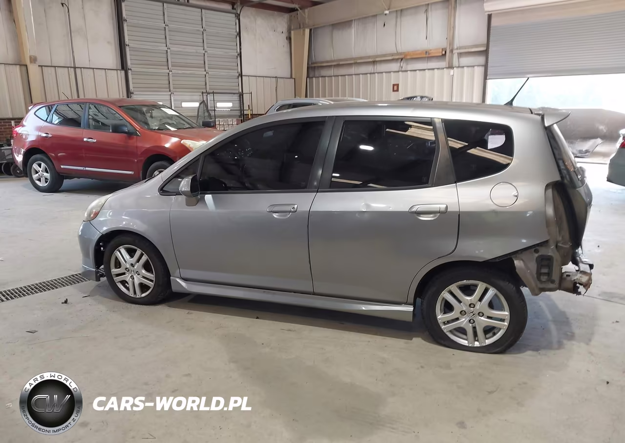 2007 Honda Fit Sport VIN:JHMGD38677S058083 - 15