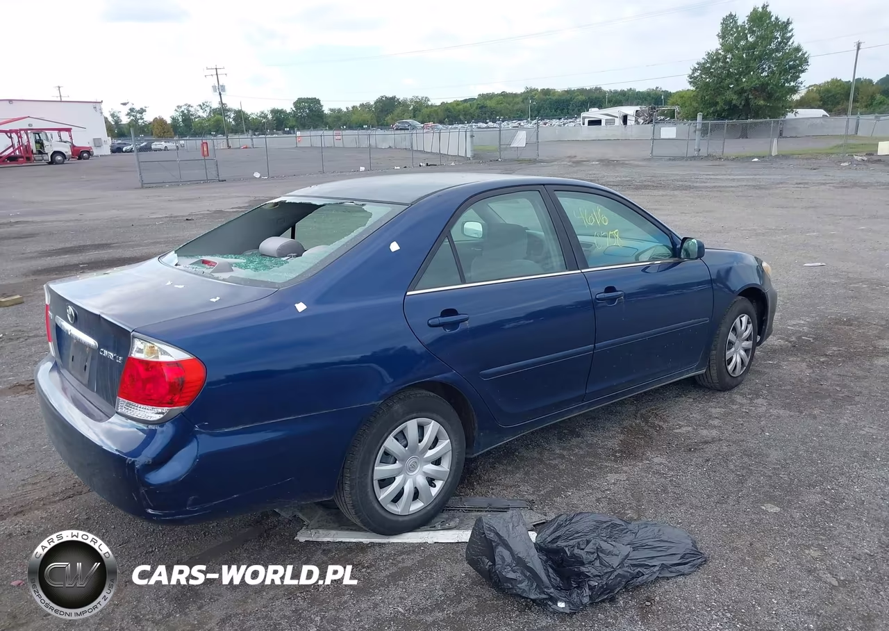 2005 Toyota Camry Le VIN:4T1BE30K55U078900 - 4