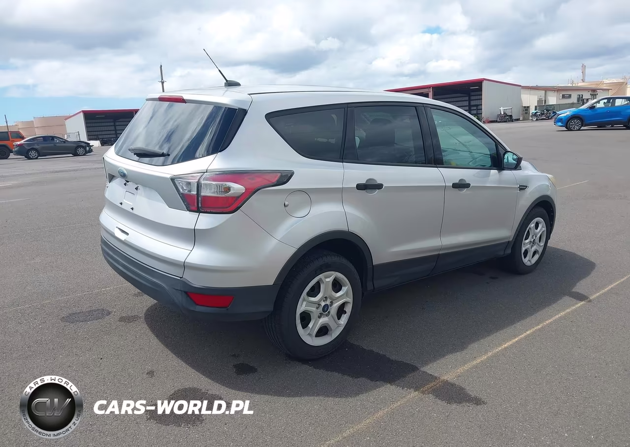 2017 Ford Escape S VIN:1FMCU0F76HUA41335 - 4