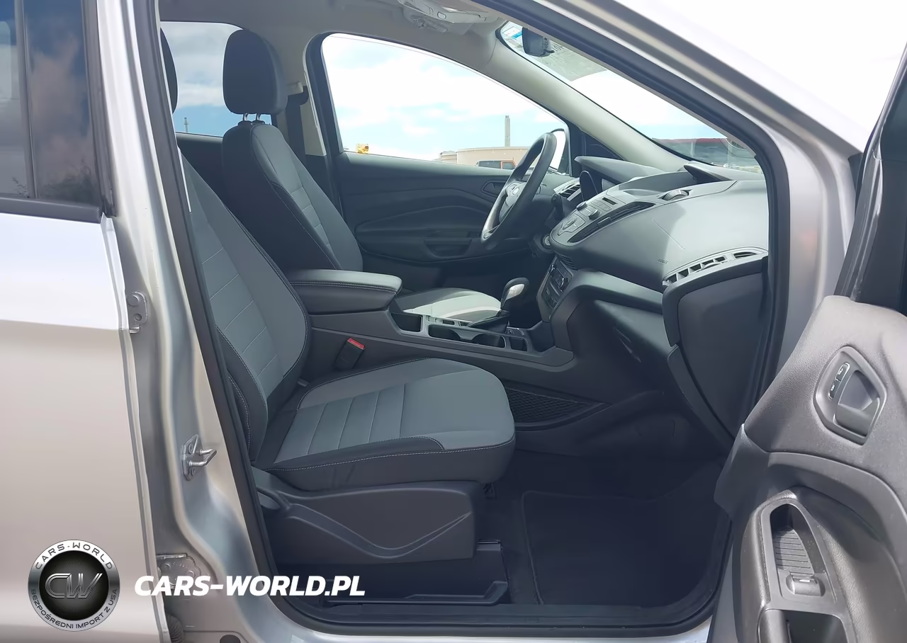 2017 Ford Escape S VIN:1FMCU0F76HUA41335 - 5