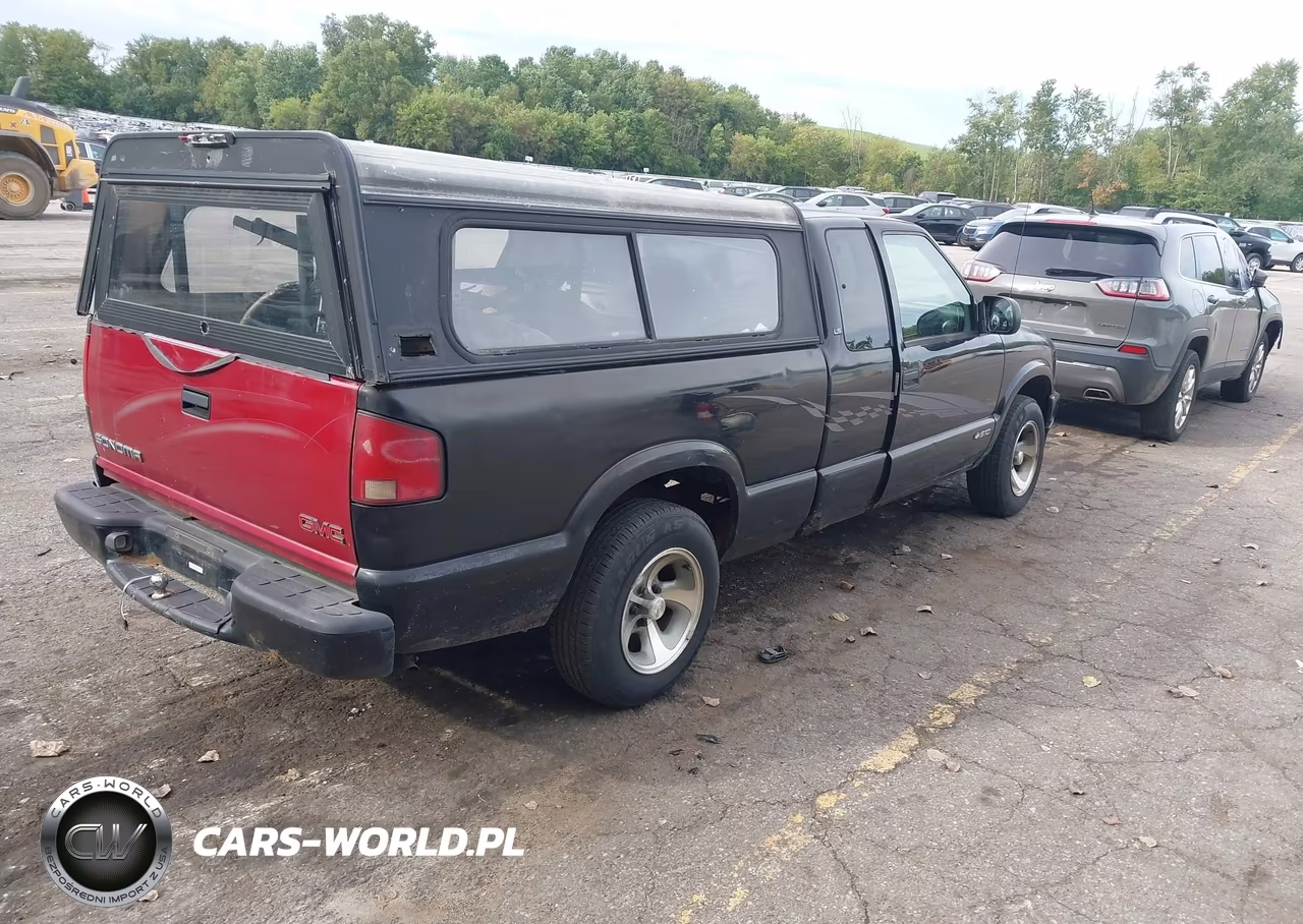 2001 Chevrolet S-10 Ls VIN:1GCCS195018163049 - 4