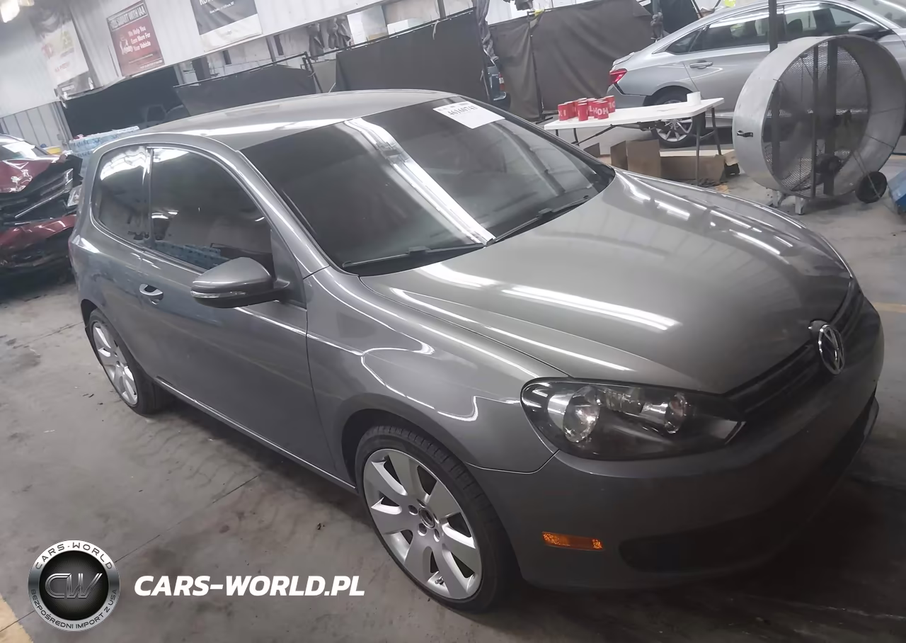 2011 Volkswagen Golf 2.5L 2-Door VIN:WVWAB7AJ8BW137282 - 1