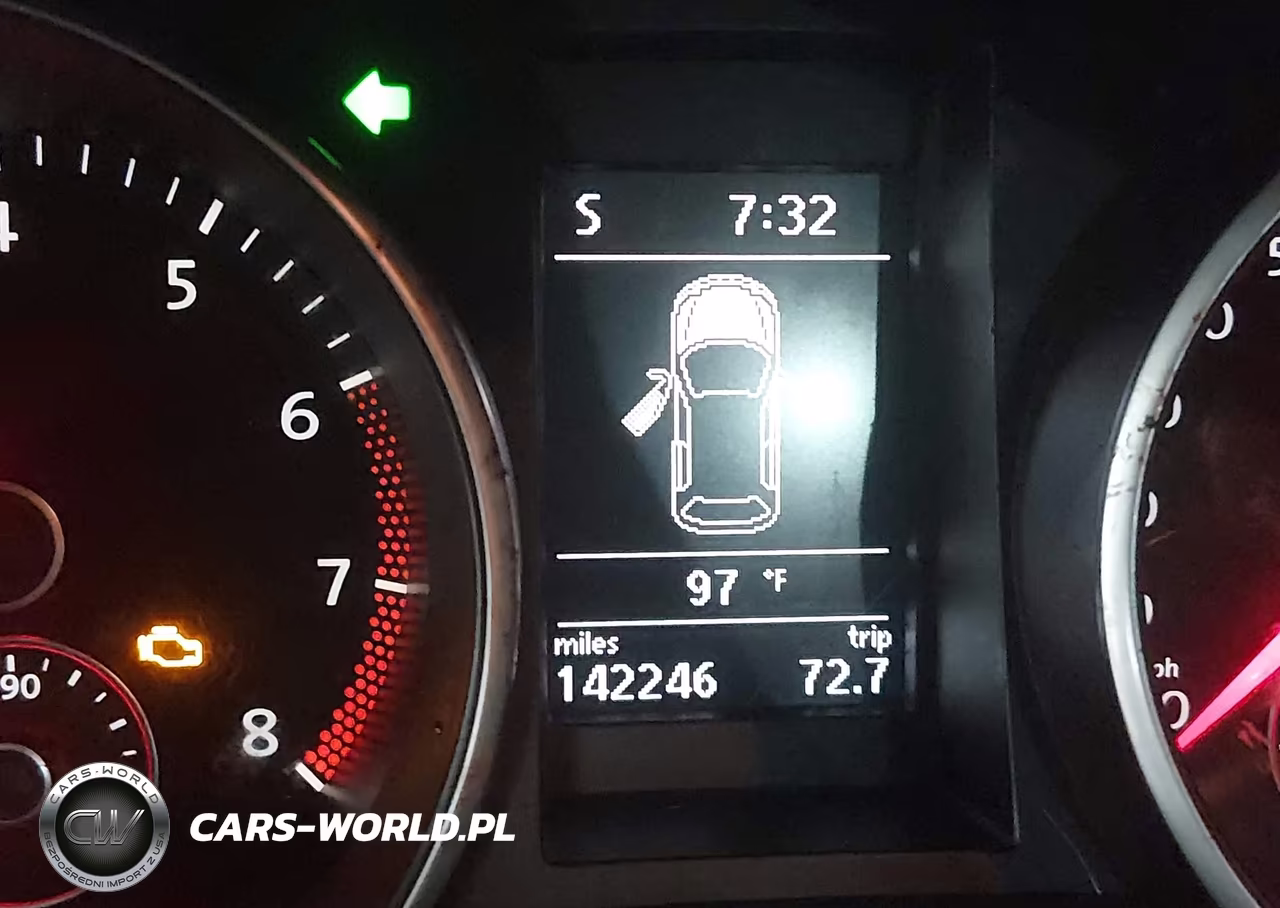 2011 Volkswagen Golf 2.5L 2-Door VIN:WVWAB7AJ8BW137282 - 15
