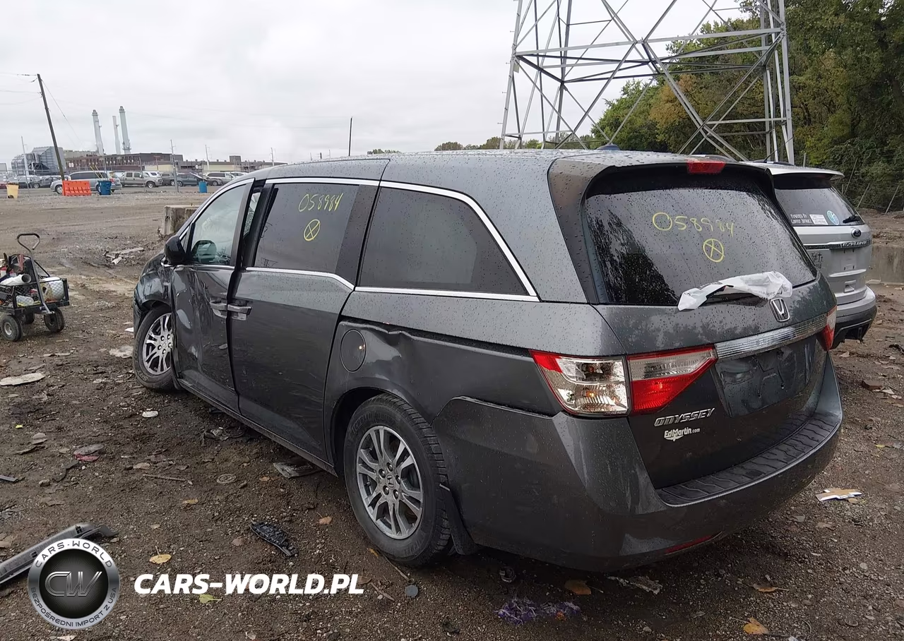 2013 Honda Odyssey Ex-L VIN:5FNRL5H6XDB058984 - 3