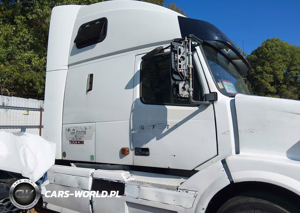 2006 Volvo Vn VIN:4V4NC9TG36N400631 - 13