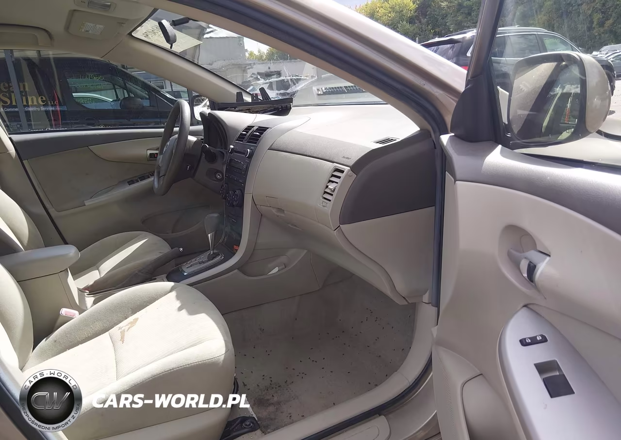 2010 Toyota Corolla Le VIN:2T1BU4EEXAC258624 - 5