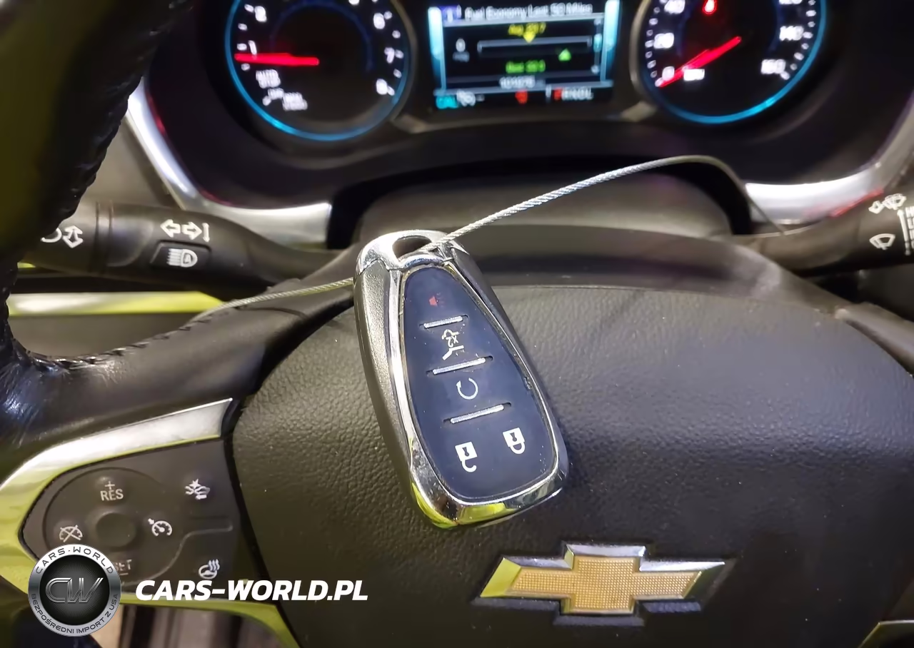 2019 Chevrolet Traverse Premier VIN:1GNEVKKW8KJ250496 - 11