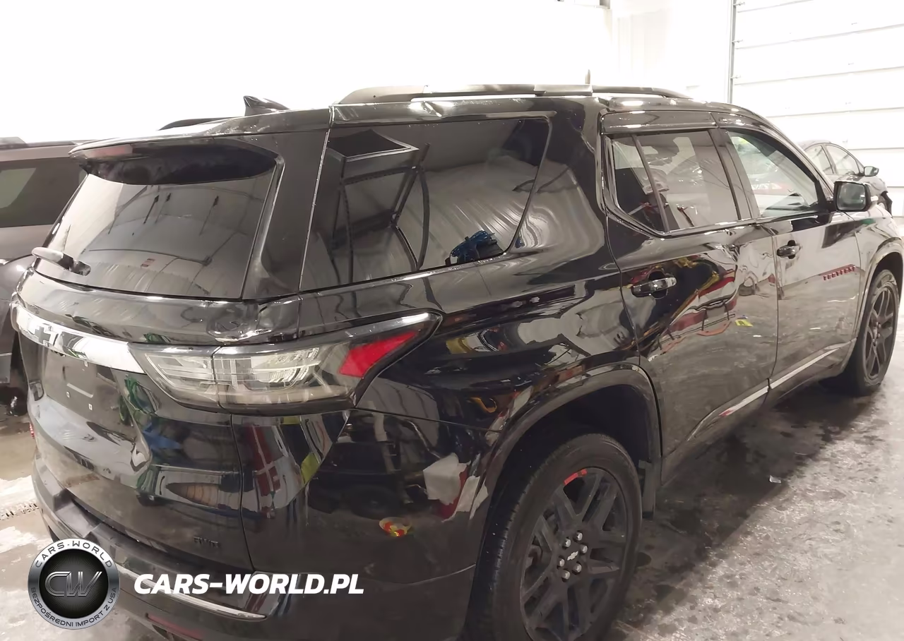 2019 Chevrolet Traverse Premier VIN:1GNEVKKW8KJ250496 - 6