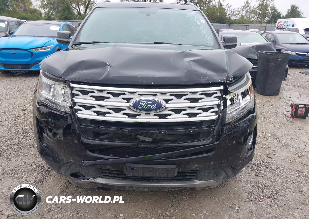 2019 Ford Explorer Xlt VIN:1FM5K8D82KGA63587 - 6