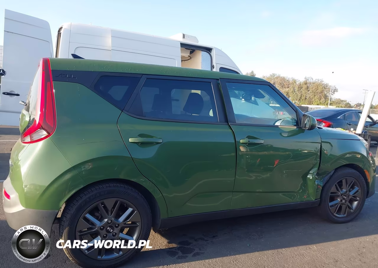 2021 Kia Soul Ex VIN:KNDJ33AU7M7127615 - 13