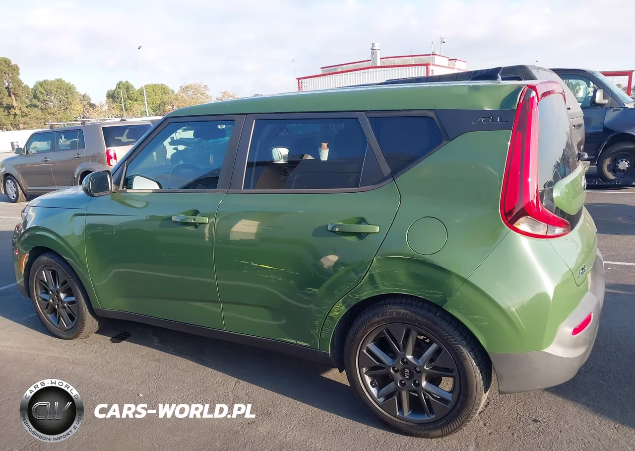 2021 Kia Soul Ex VIN:KNDJ33AU7M7127615 - 14