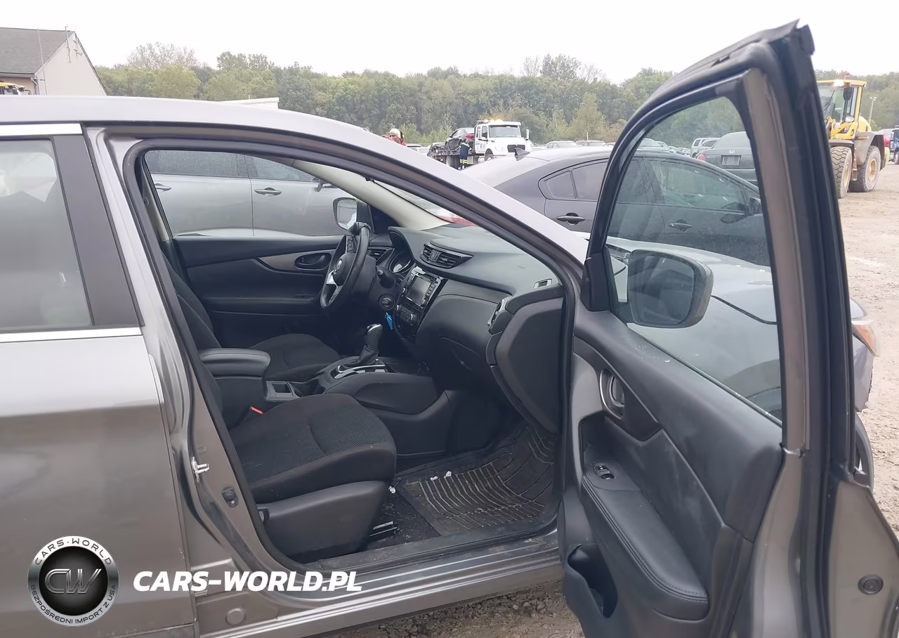 2019 Nissan Rogue Sport S VIN:JN1BJ1CR6KW335692 - 5