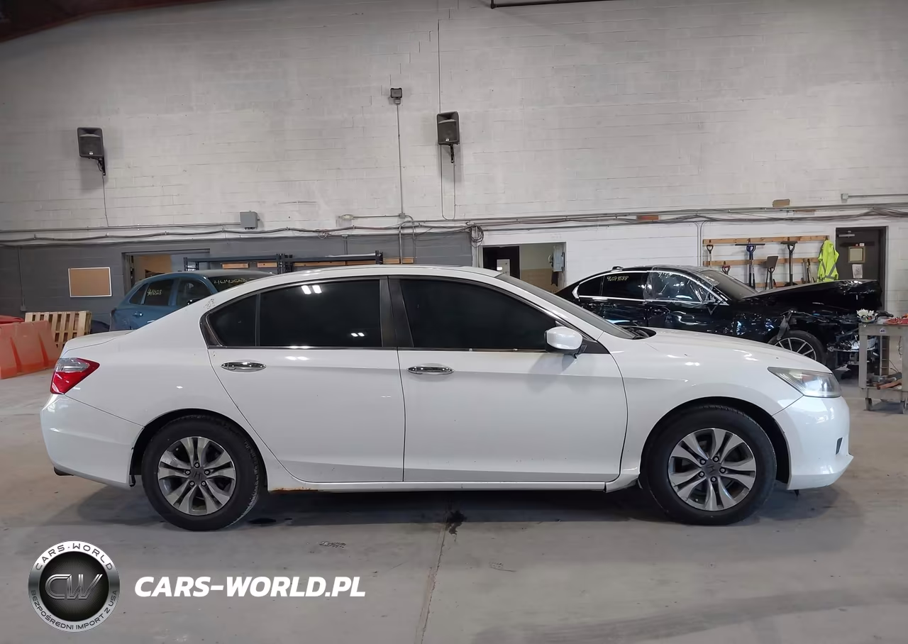 2014 Honda Accord Lx VIN:1HGCR2F33EA028894 - 13