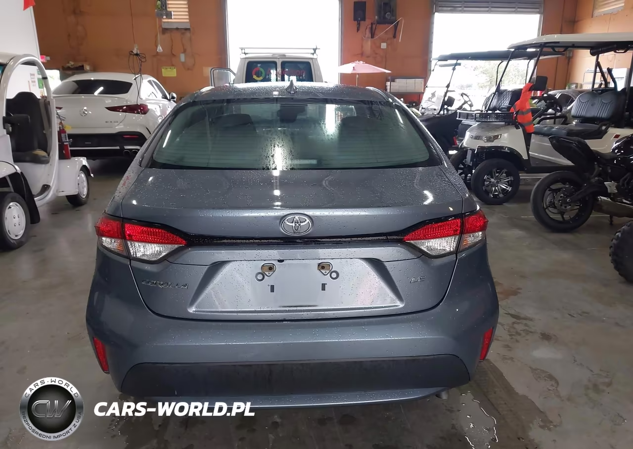 2020 Toyota Corolla Le VIN:5YFEPRAE7LP043986 - 17