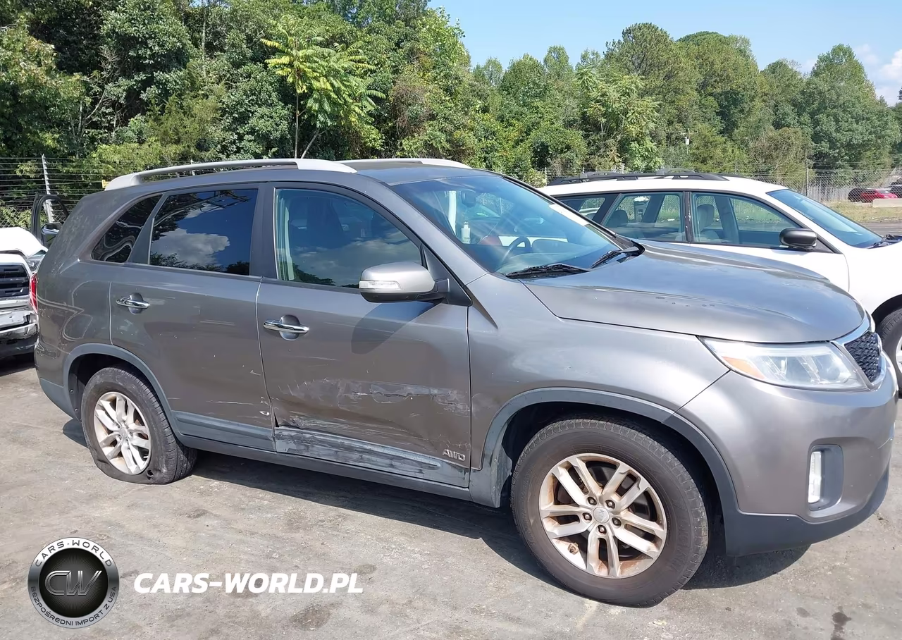 2015 Kia Sorento Lx VIN:5XYKTCA62FG572579 - 6