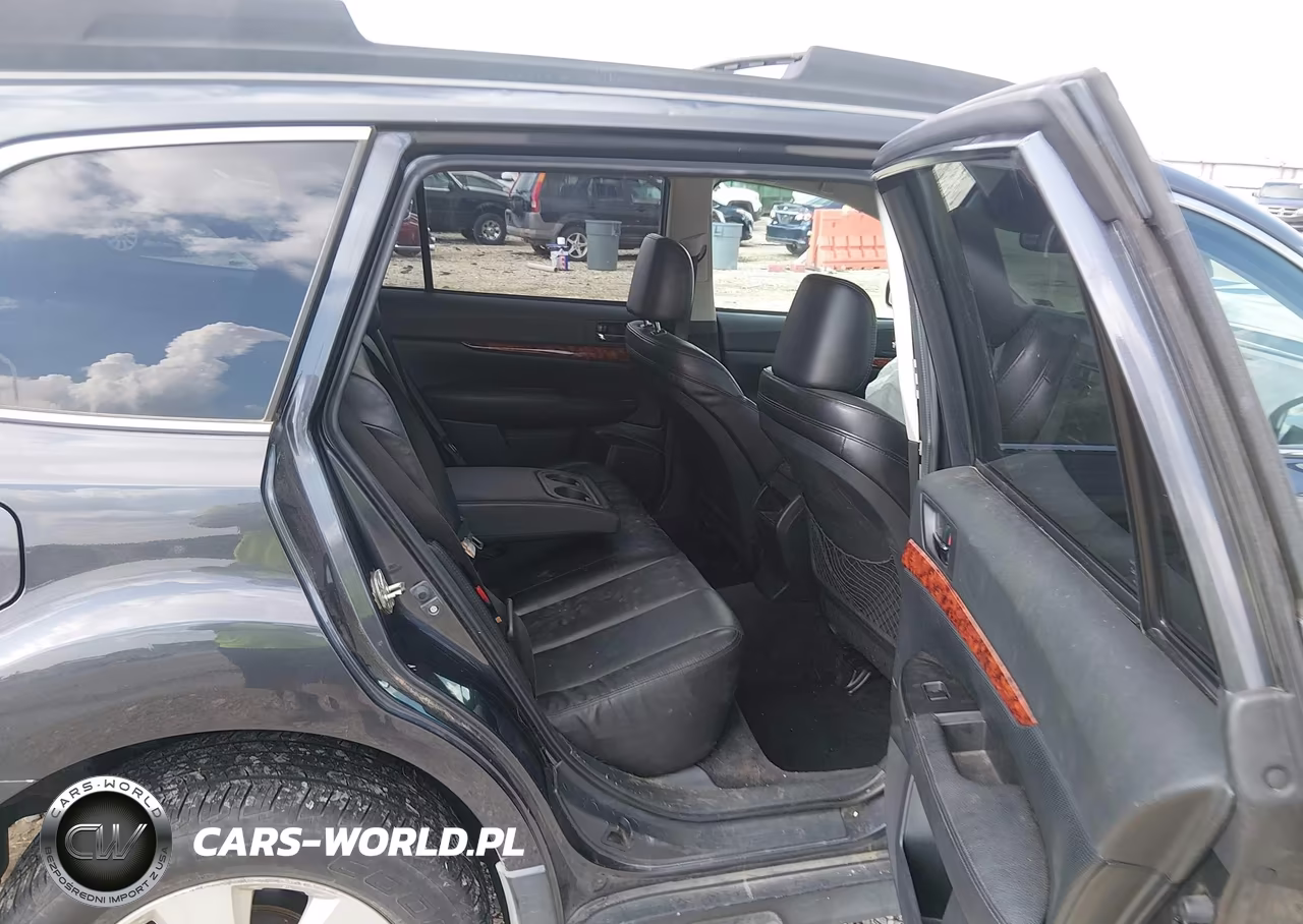 2011 Subaru Outback 2.5I Limited VIN:4S4BRCKC2B3378924 - 8