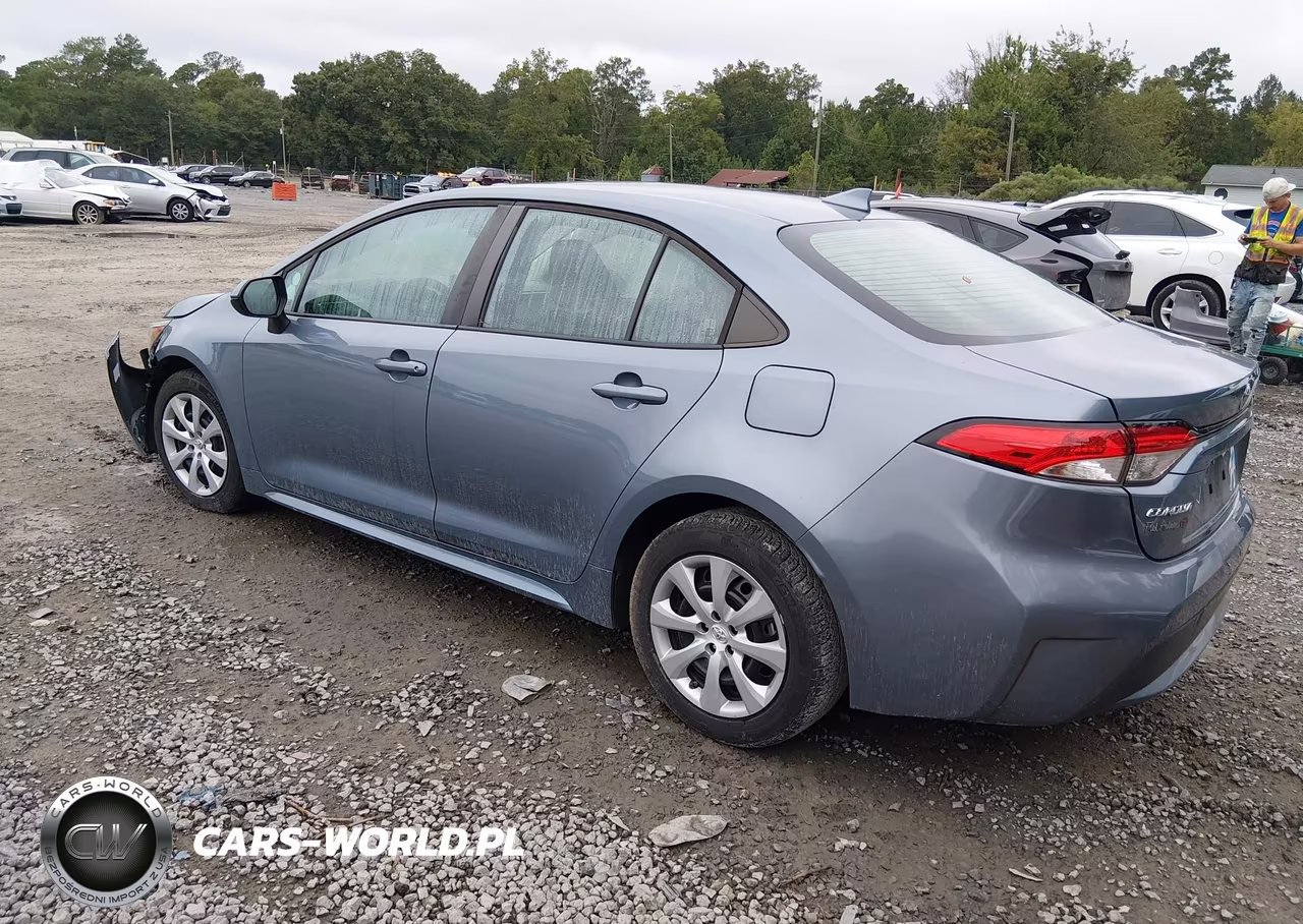 2022 Toyota Corolla Le VIN:5YFEPMAE9NP363395 - 3