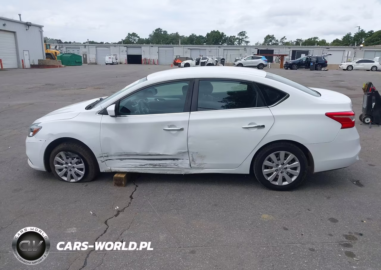 2017 Nissan Sentra S VIN:3N1AB7AP5HY234285 - 14