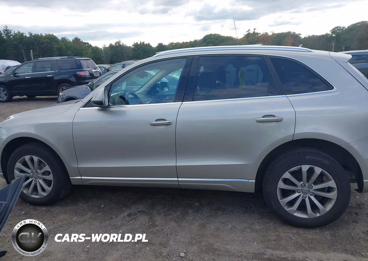 2015 Audi Q5 2.0T Premium VIN:WA1LFAFP5FA013698 - 14