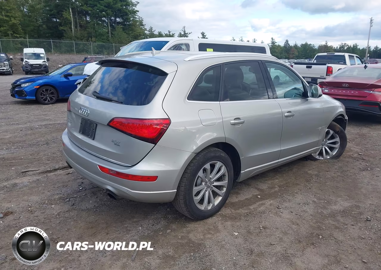 2015 Audi Q5 2.0T Premium VIN:WA1LFAFP5FA013698 - 4