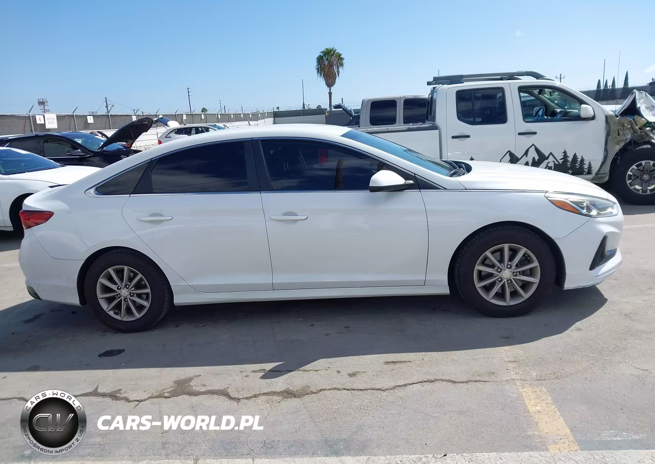 2018 Hyundai Sonata Se VIN:5NPE24AF1JH598288 - 13