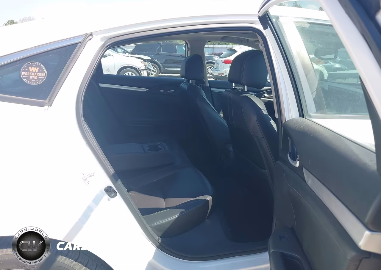 2016 Honda Civic Touring VIN:19XFC1F99GE006085 - 8