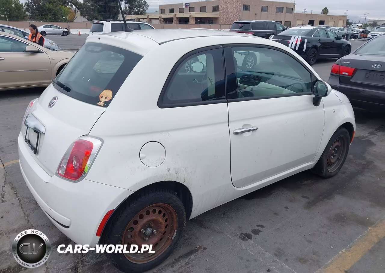 2015 Fiat 500 Pop VIN:3C3CFFAR7FT562120 - 4