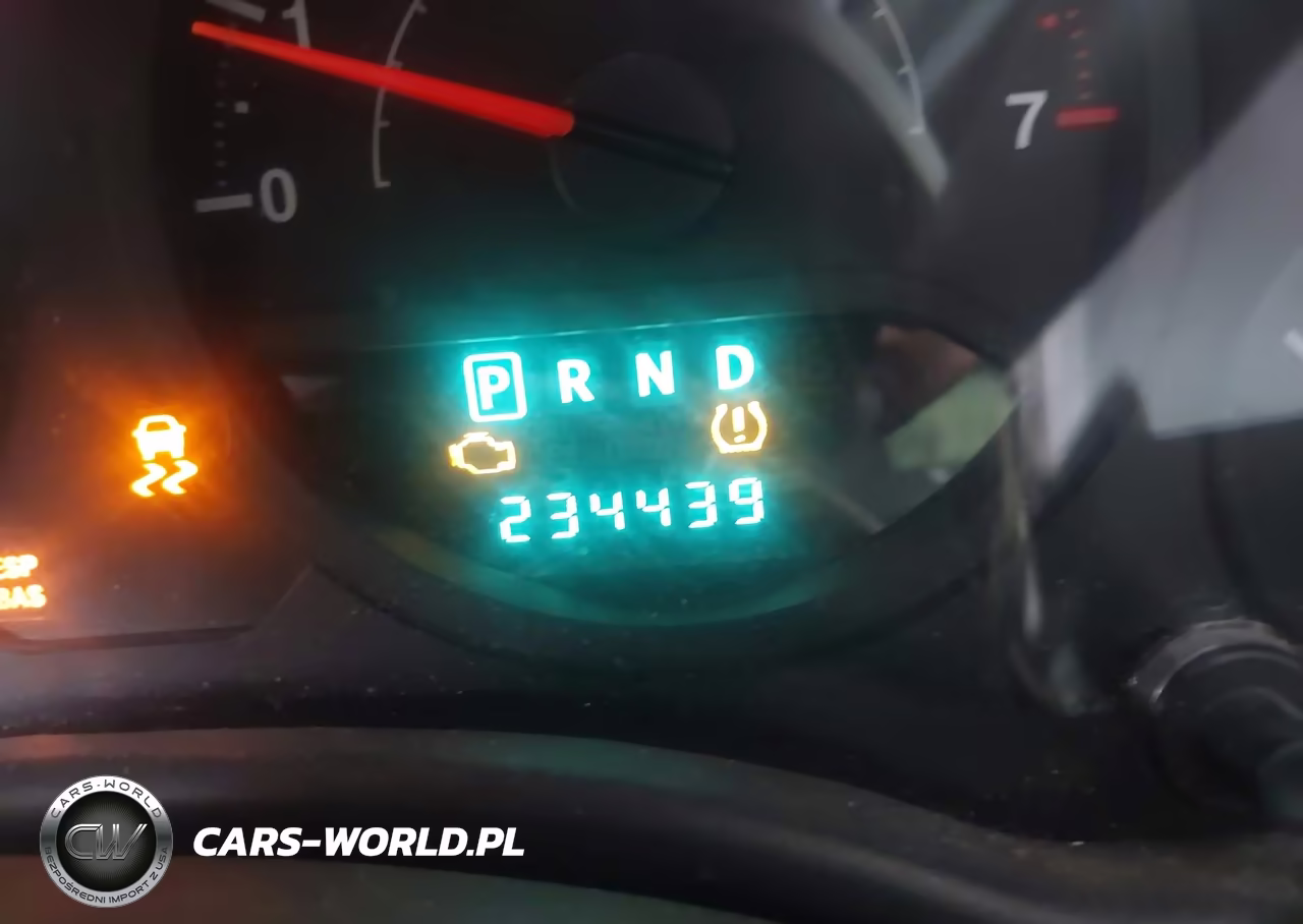 2009 Jeep Wrangler Unlimited X VIN:1J4GA39129L763989 - 15