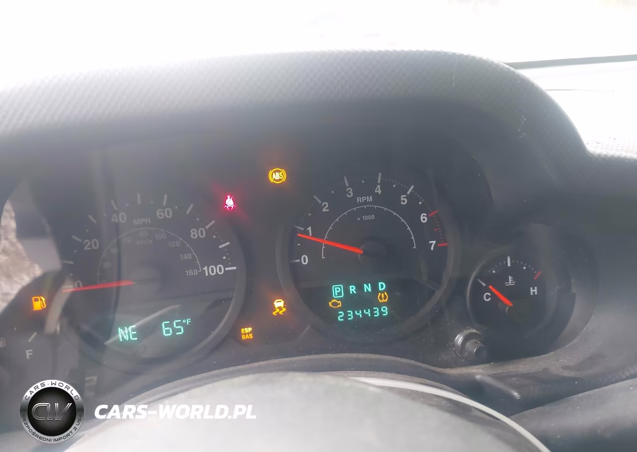 2009 Jeep Wrangler Unlimited X VIN:1J4GA39129L763989 - 7