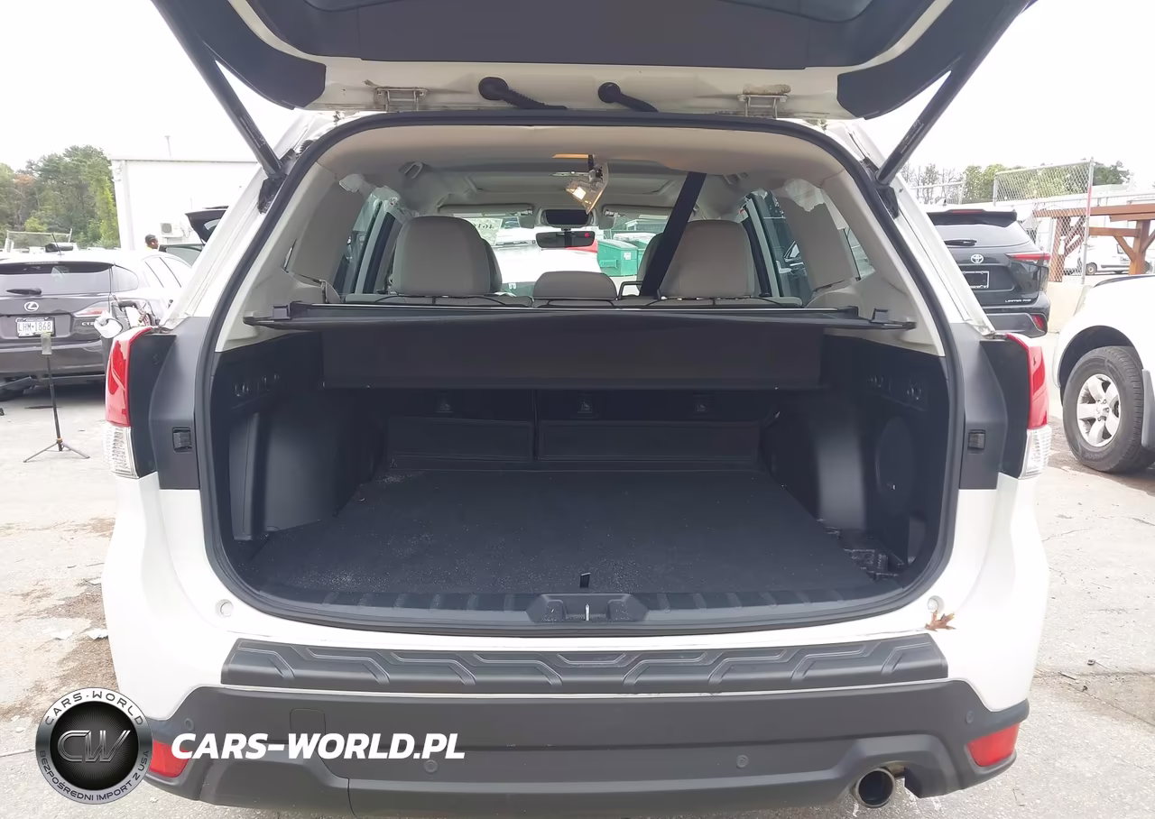 2021 Subaru Forester Limited VIN:JF2SKAUCXMH449708 - 18