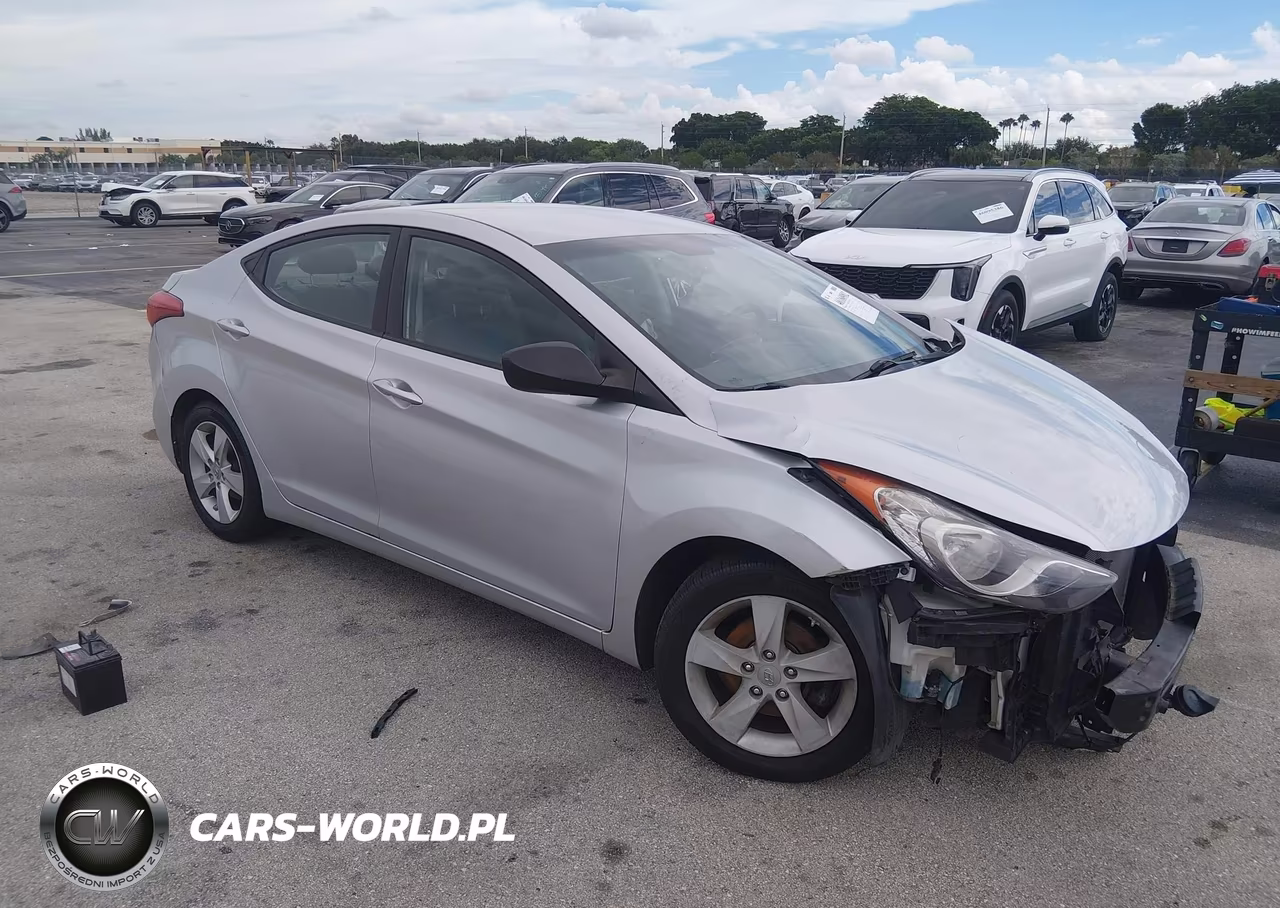 2013 Hyundai Elantra Gls