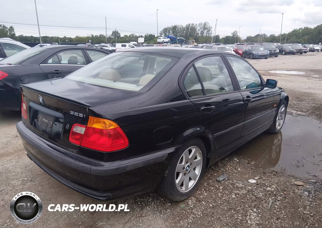 2001 BMW 325I VIN:WBAAN374X1NJ10961 - 4
