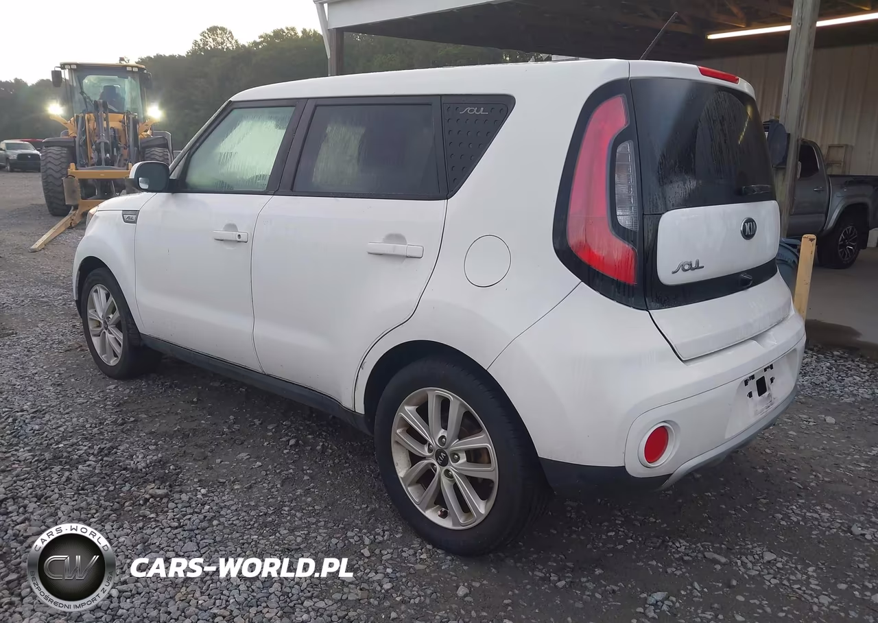 2017 Kia Soul + VIN:KNDJP3A54H7447834 - 3