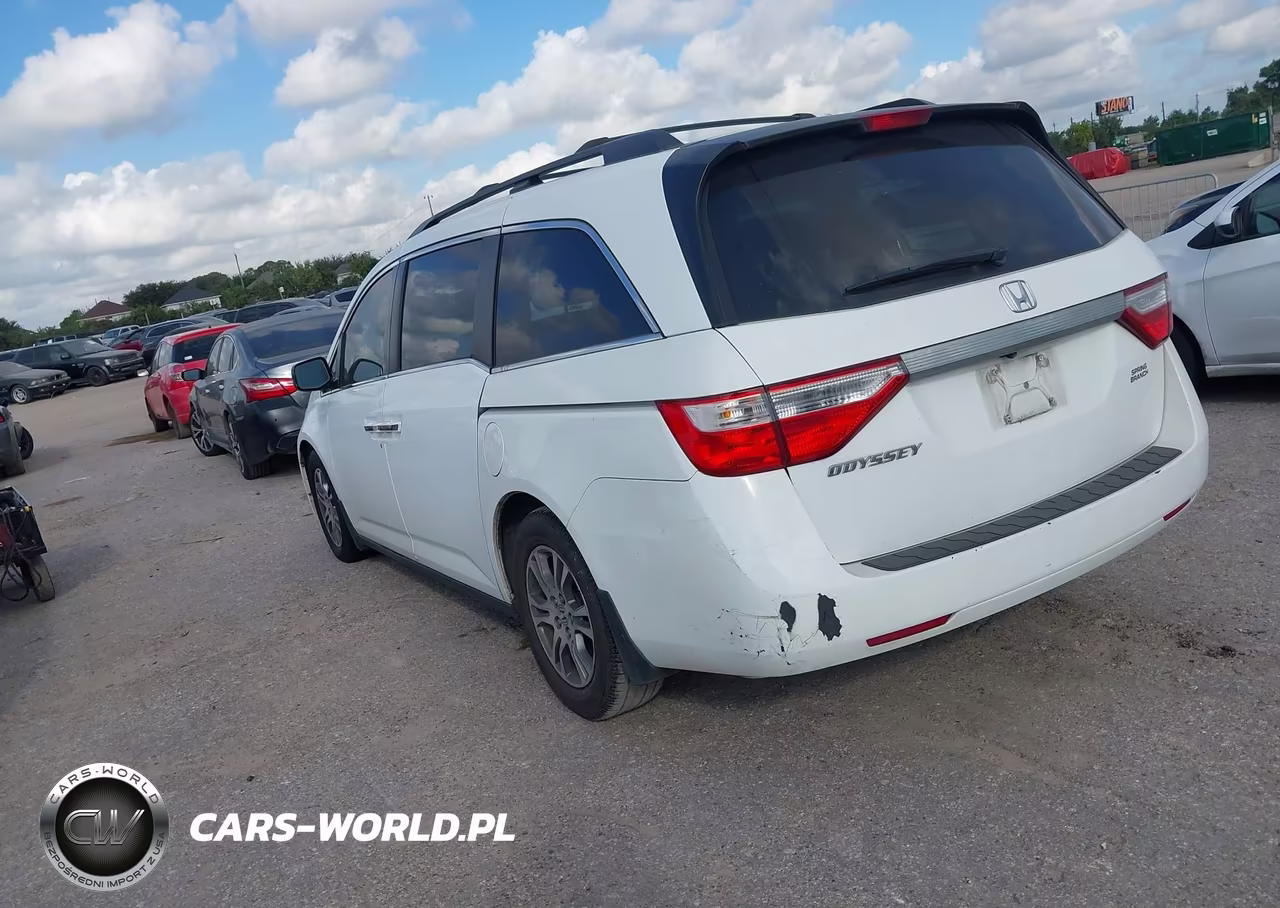 2013 Honda Odyssey Ex VIN:5FNRL5H42DB046259 - 3