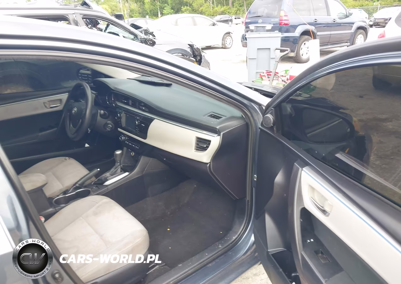 2015 Toyota Corolla Le VIN:2T1BURHEXFC389665 - 5