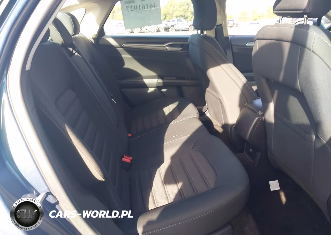 2018 Ford Fusion Se VIN:3FA6P0H71JR226725 - 8