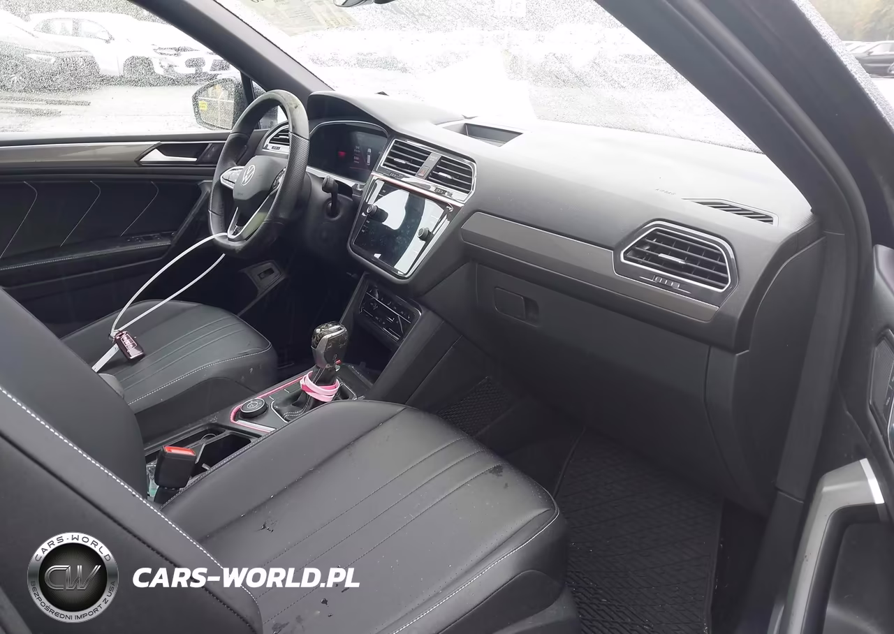 2024 Volkswagen Tiguan 2.0T Se R-Line Black VIN:3VV8B7AX5RM225026 - 5